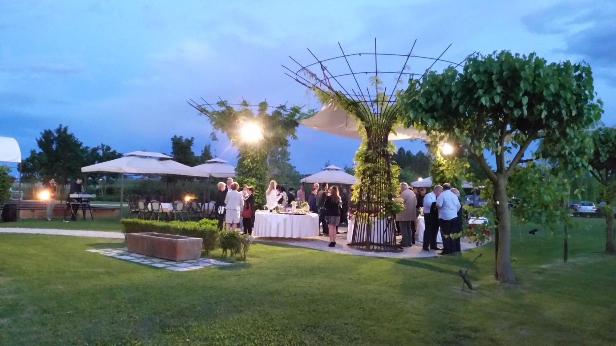 Borgo Ronchetto Hotel Salgareda ภายนอก รูปภาพ