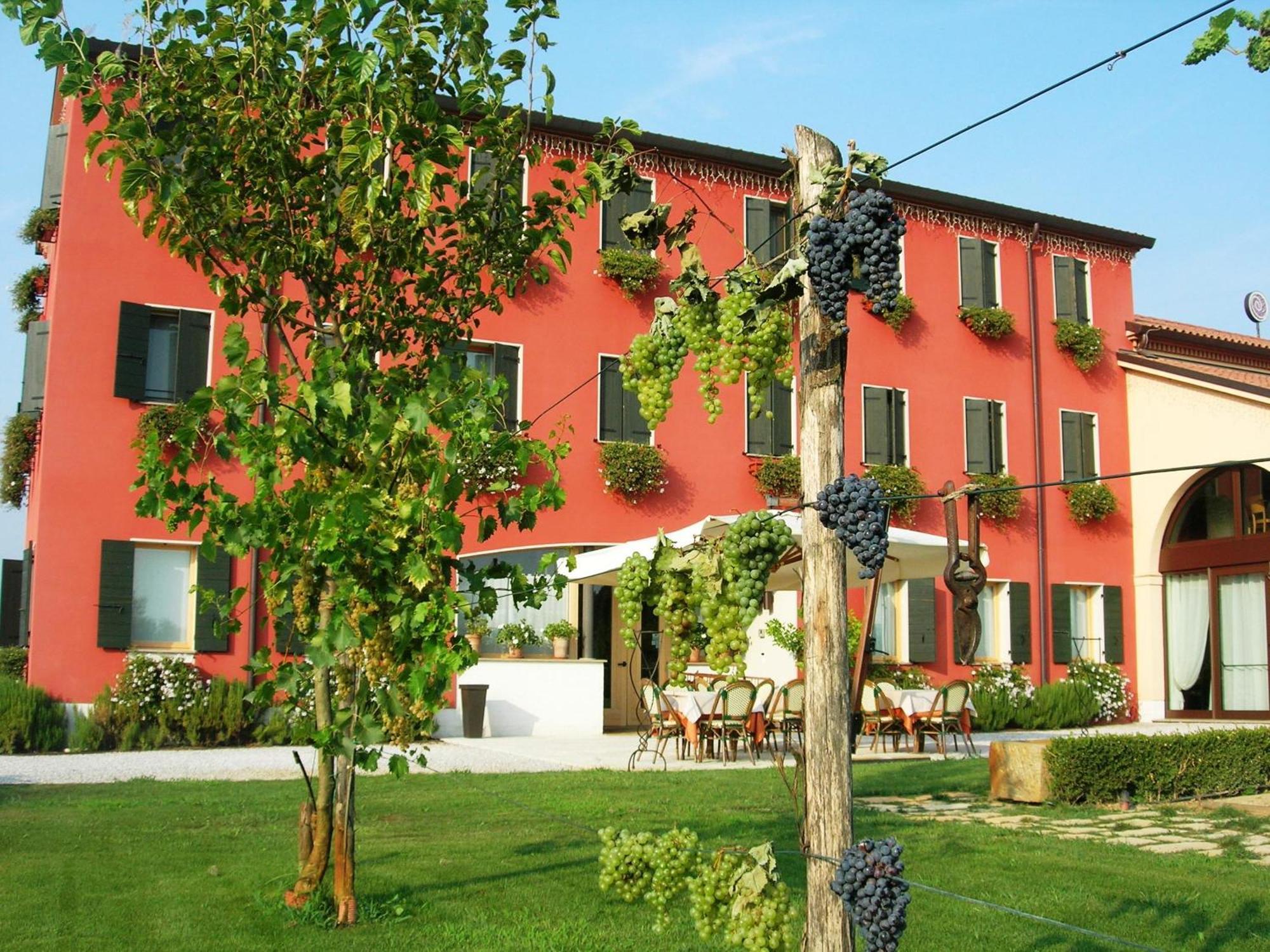 Borgo Ronchetto Hotel Salgareda ภายนอก รูปภาพ