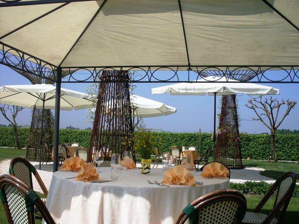 Borgo Ronchetto Hotel Salgareda ภายนอก รูปภาพ