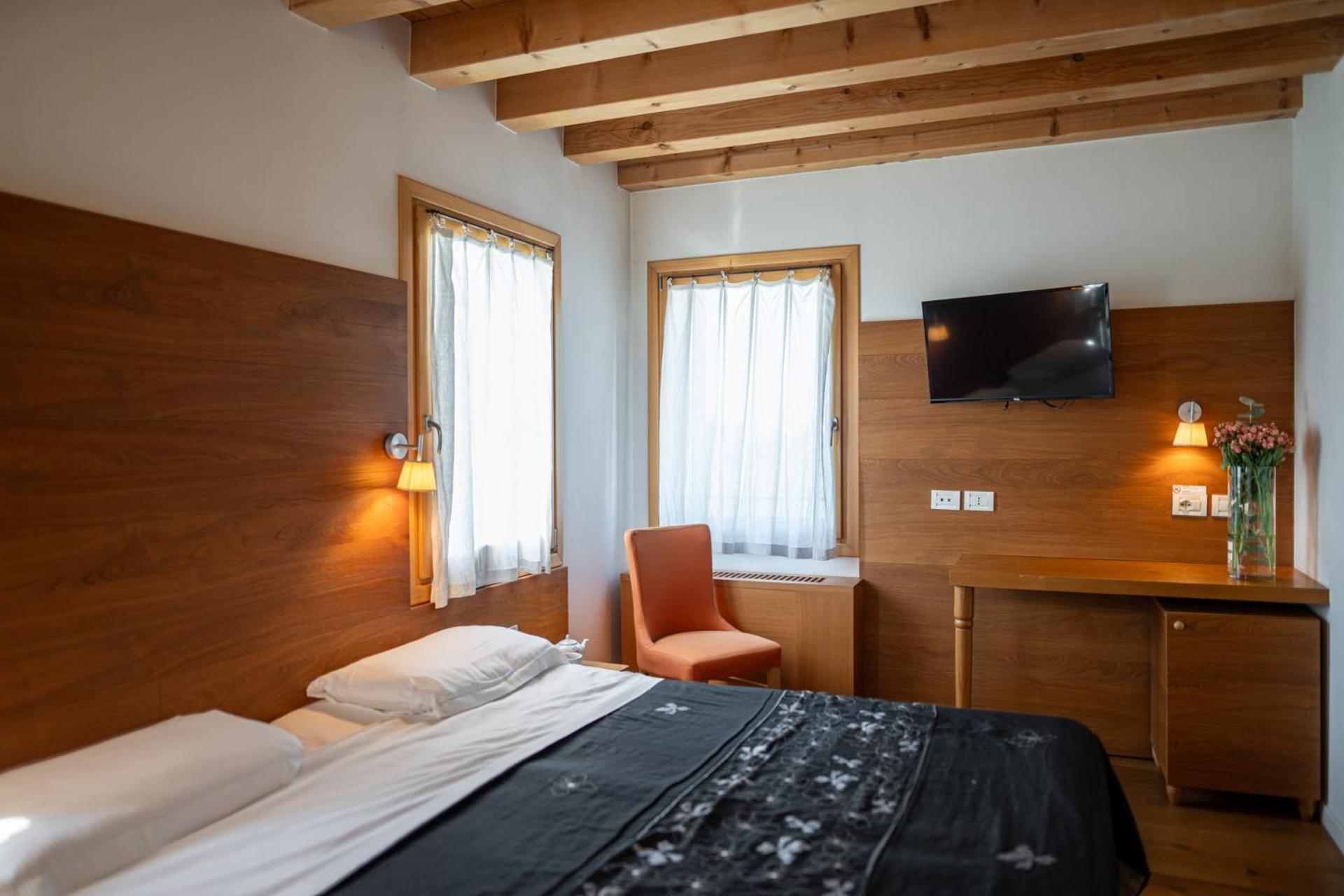 Borgo Ronchetto Hotel Salgareda ภายนอก รูปภาพ