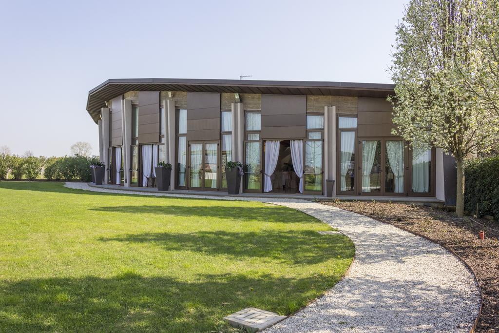 Borgo Ronchetto Hotel Salgareda ภายนอก รูปภาพ