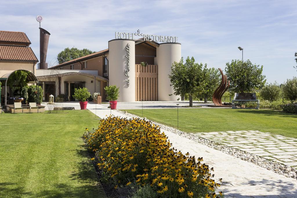 Borgo Ronchetto Hotel Salgareda ภายนอก รูปภาพ