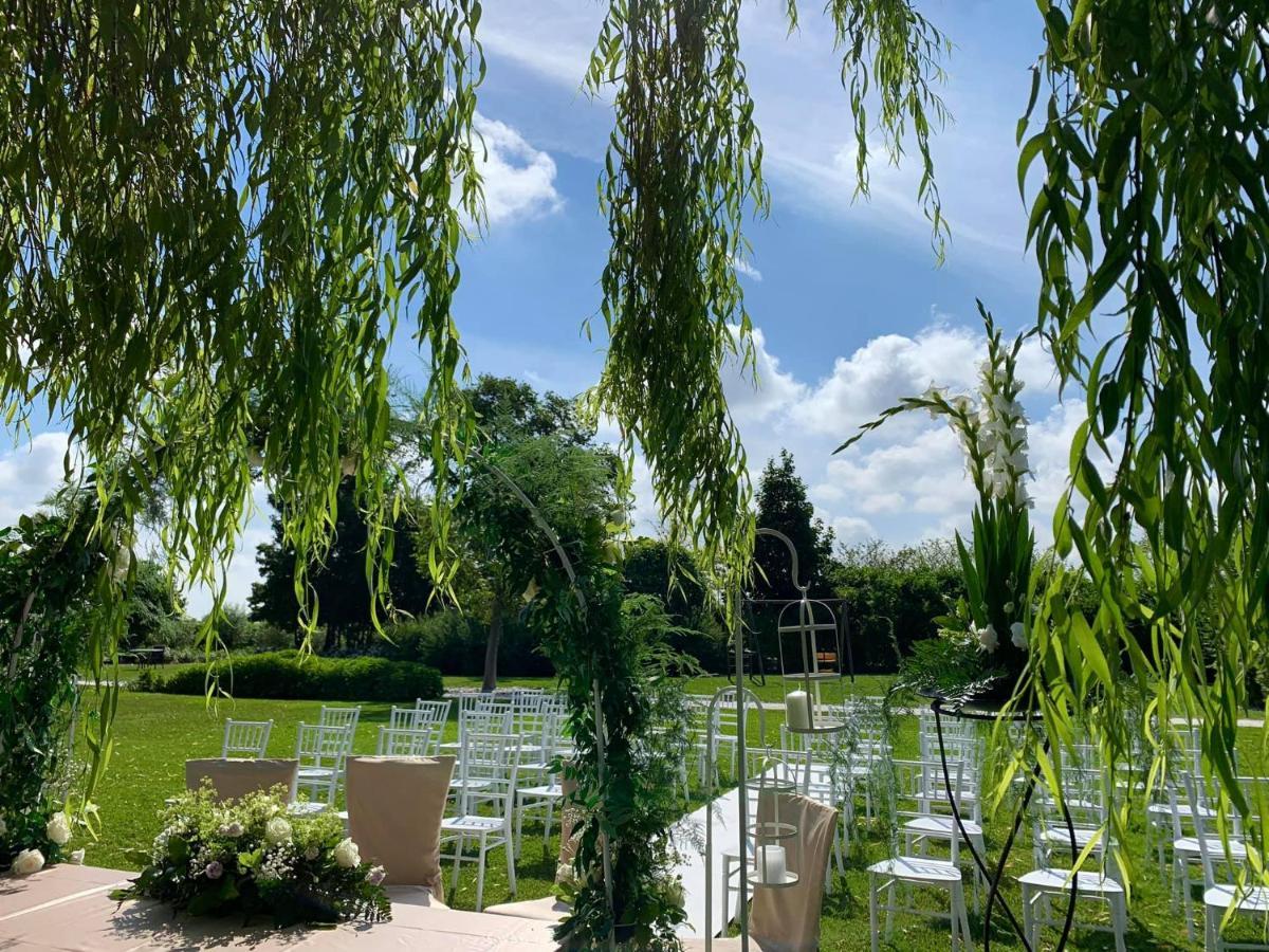 Borgo Ronchetto Hotel Salgareda ภายนอก รูปภาพ